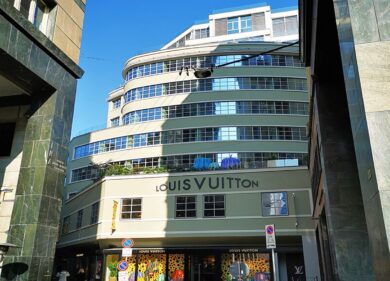 Milano, i Grimaldi acquisiscono l’ex Garage Traversi: operazione da 135 milioni