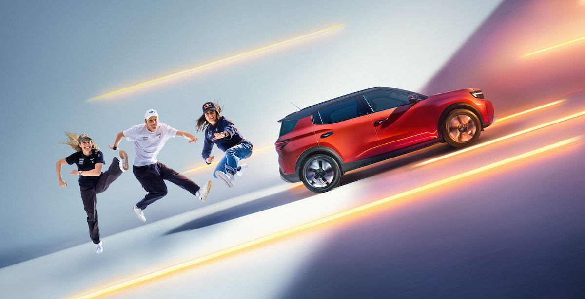 Opel protagonista ai Campionati del Mondo FIS Freestyle 2025: mobilità elettrificata e sport si incontrano in Svizzera
