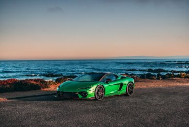 Lamborghini accelera nel 2024: anno da record tra fatturato, vendite e innovazione