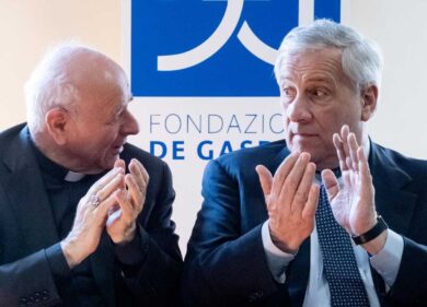 “I Cattolici devono partecipare alla ricostruzione del Paese”. La sfida politica di monsignor Paglia