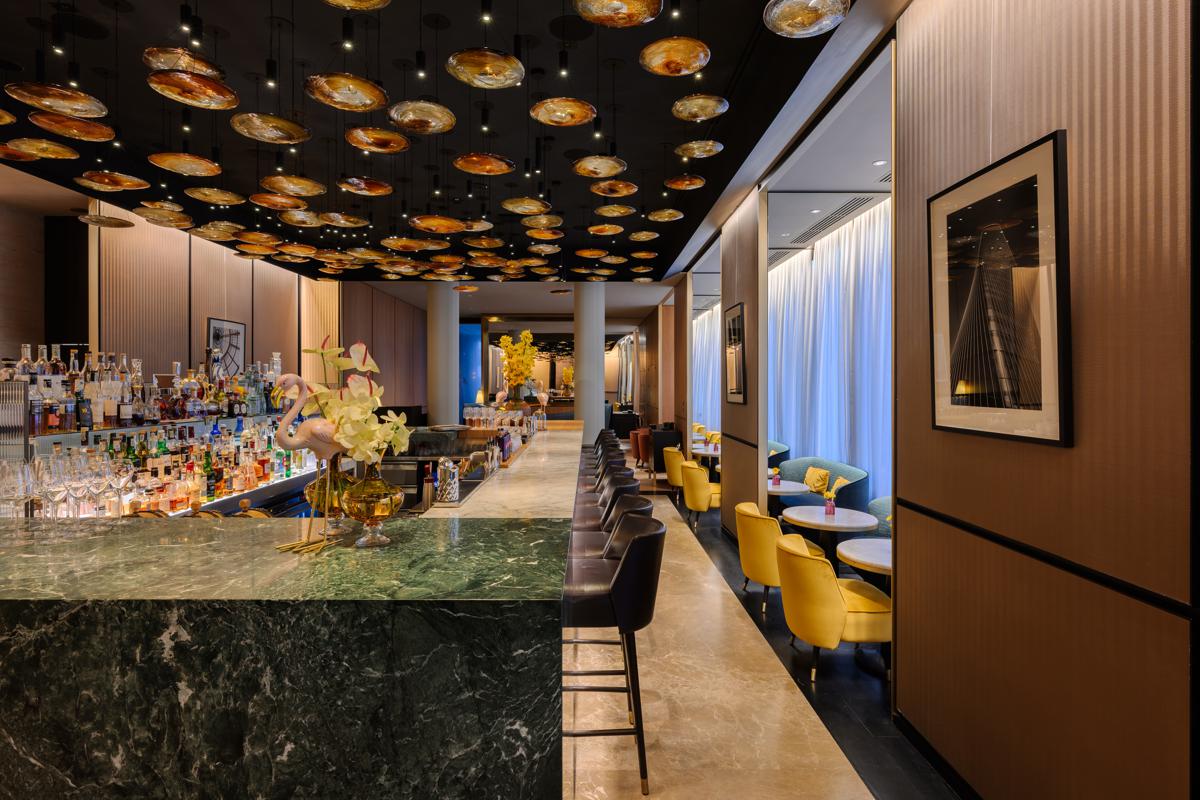 Park Hyatt Milano – La drink list e nuove trame tessili ridisegnano l’esperienza gustativa e visiva di Mio Lab Park Hyatt Milano – La drink list e nuove trame tessili ridisegnano l’esperienza gustativa e visiva di Mio Lab