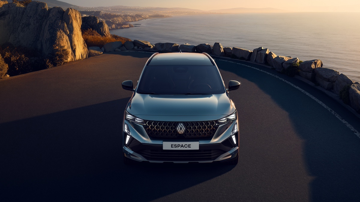 Nuovo Renault Espace 2025, il SUV Full Hybrid E-Tech con autonomia fino a 1.100 km Nuovo Renault Espace 2025, il SUV Full Hybrid E-Tech con autonomia fino a 1.100 km