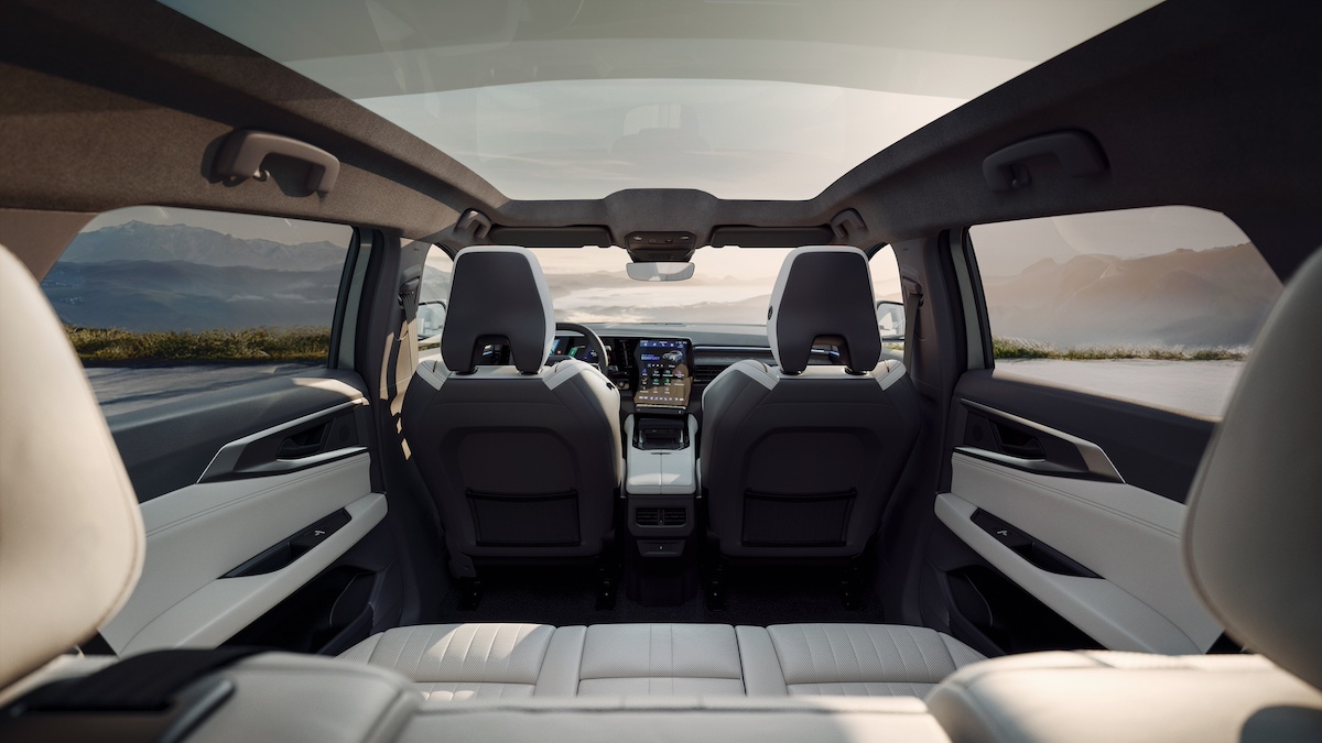 Nuovo Renault Espace 2025, il SUV Full Hybrid E-Tech con autonomia fino a 1.100 km Nuovo Renault Espace 2025, il SUV Full Hybrid E-Tech con autonomia fino a 1.100 km