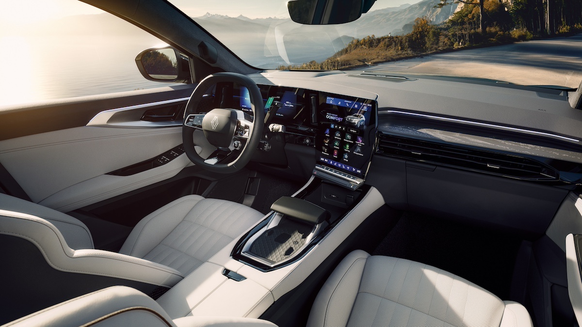 Nuovo Renault Espace 2025, il SUV Full Hybrid E-Tech con autonomia fino a 1.100 km Nuovo Renault Espace 2025, il SUV Full Hybrid E-Tech con autonomia fino a 1.100 km