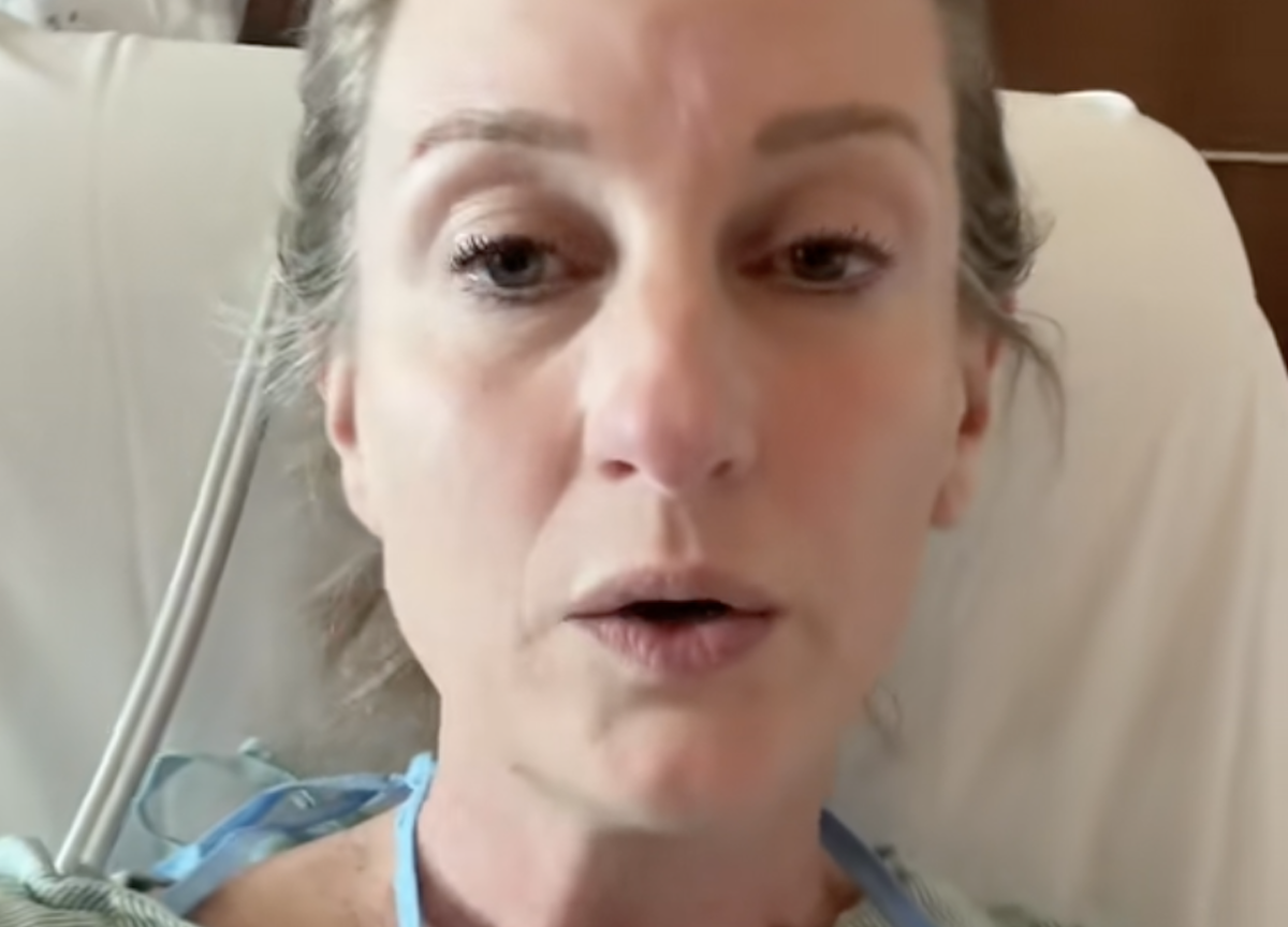 “Pensavo di aver dormito male”. A 46 anni le viene un infarto, ma non riconosce i sintomi. Ecco com’è finita “Pensavo di aver dormito male”. A 46 anni le viene un infarto, ma non riconosce i sintomi. Ecco com’è finita