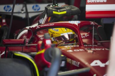 Formula 1, prove Sprint Gp Cina. Hamilton porta la Ferrari in pole