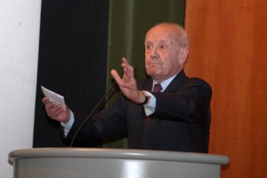 Morto a 97 anni l’ex ministro Filippo Maria Pandolfi, volto di spicco della Democrazia cristiana