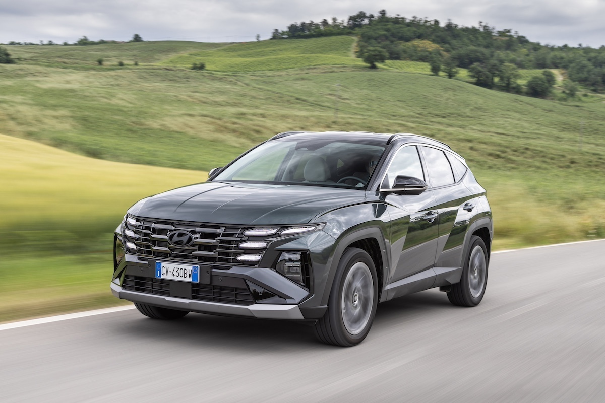 Hyundai nuova Tucson restyling, la tecnologia a bordo diventa protagonista