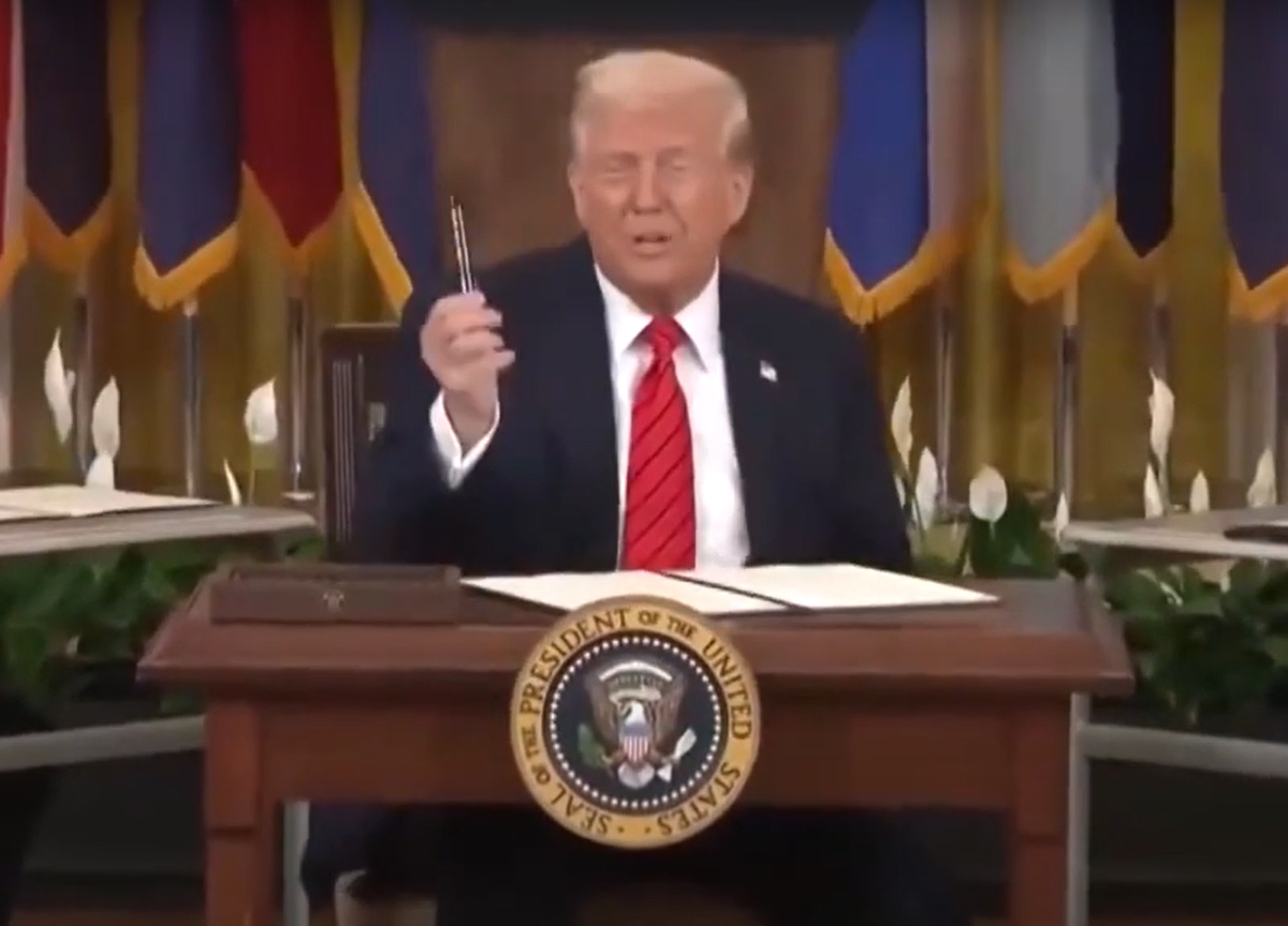 Ucraina, Trump: “Sul tavolo la proprietà della centrale di Zaporizhzhia. Terre rare, presto l’accordo”