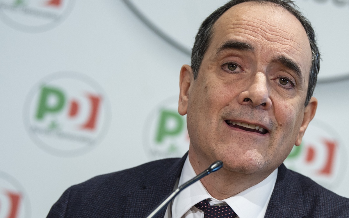 Milano, cosa si è costruito e come raccogliere i nuovi bisogni. di Franco Mirabelli Milano, cosa si è costruito e come raccogliere i nuovi bisogni. di Franco Mirabelli