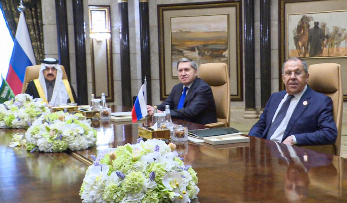 Ucraina, bombe su Kiev mentre si negozia a Riad. Witkoff: “Putin? Non è una cattiva persona” Ucraina, bombe su Kiev mentre si negozia a Riad. Witkoff: “Putin? Non è una cattiva persona”