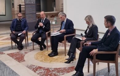 Miart 2025 a Milano nel segno di Rauschenberg e del valore delle relazioni