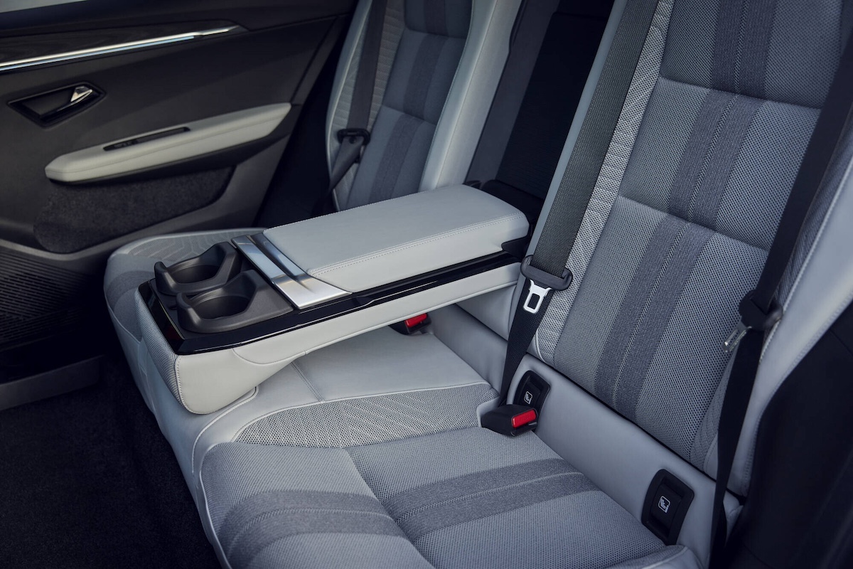 Renault Scenic E-Tech electric: il piacere della guida elettrica senza limiti, fino a 625 km di autonomia