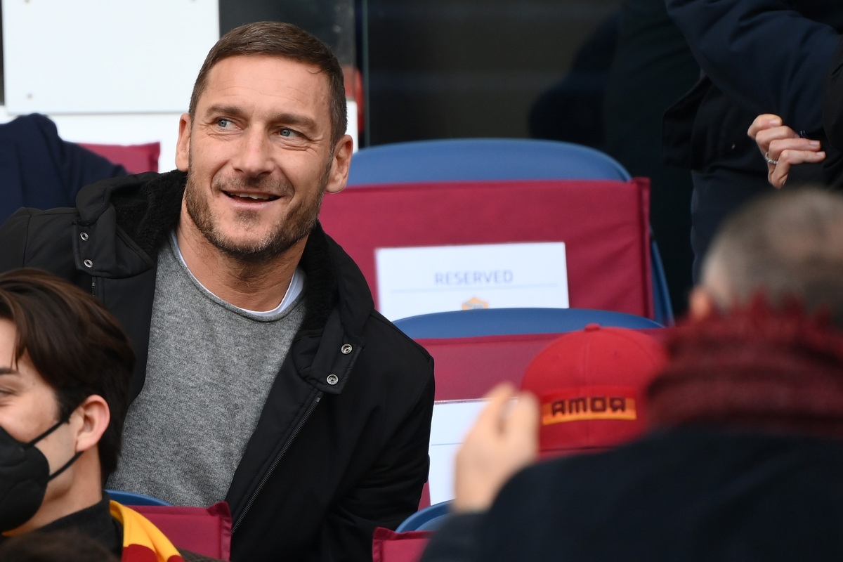 Totti conferma il suo viaggio: “Andrò in Russia per un evento sui valori dello sport” Totti conferma il suo viaggio: “Andrò in Russia per un evento sui valori dello sport”