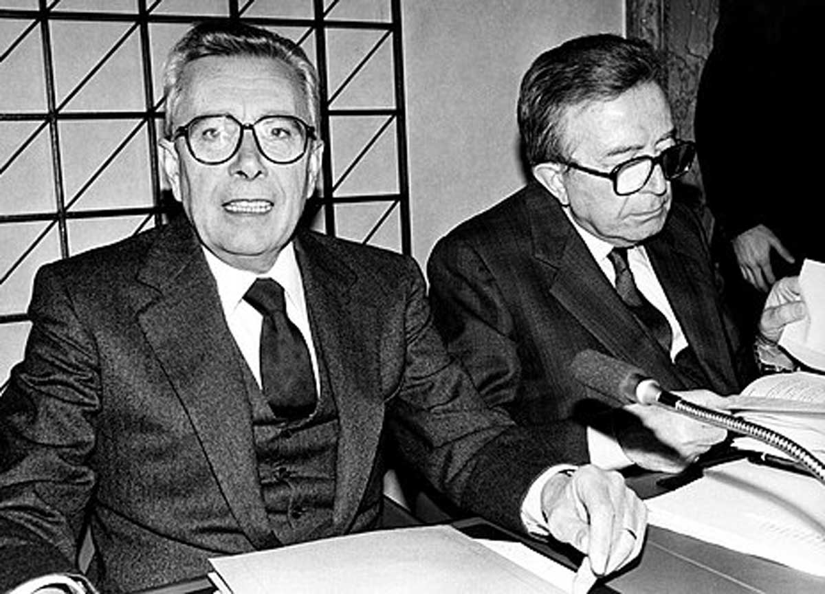 Andreotti e Forlani, no al francobollo commemorativo. “Ma la Prima Repubblica non era malaffare” Andreotti e Forlani, no al francobollo commemorativo. “Ma la Prima Repubblica non era malaffare”