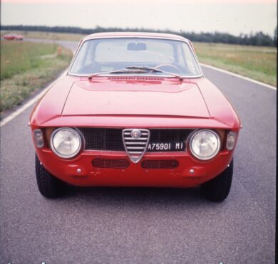 Alfa Romeo GTA vince ai Motor Klassik Awards 2025: il mito italiano torna sul podio