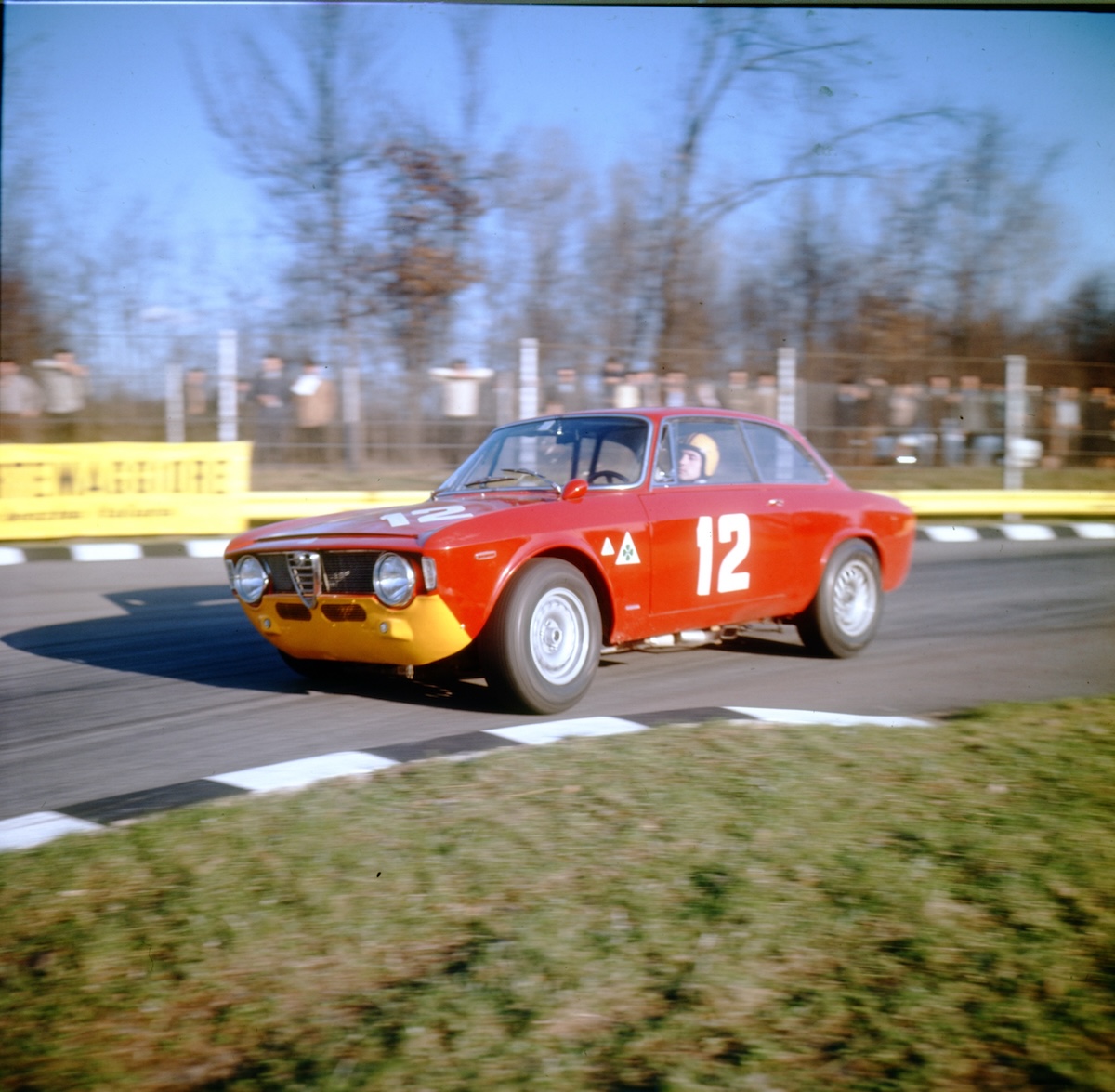 Alfa Romeo GTA vince ai Motor Klassik Awards 2025: il mito italiano torna sul podio Alfa Romeo GTA vince ai Motor Klassik Awards 2025: il mito italiano torna sul podio