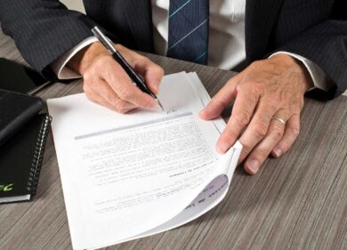 Polizze catastrofali, inizia il conto alla rovescia per 4,5 milioni di aziende: la maxi stangata per assicurarsi