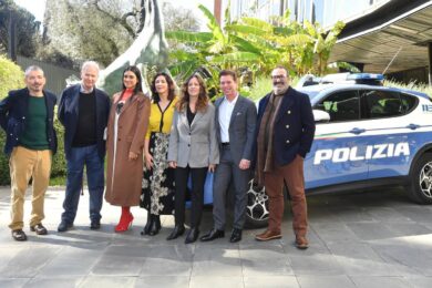 Da noi… a Ruota Libera, gli attori della nuova fiction Rai e altri 4 ospiti di Francesca Fialdini – Anticipazioni