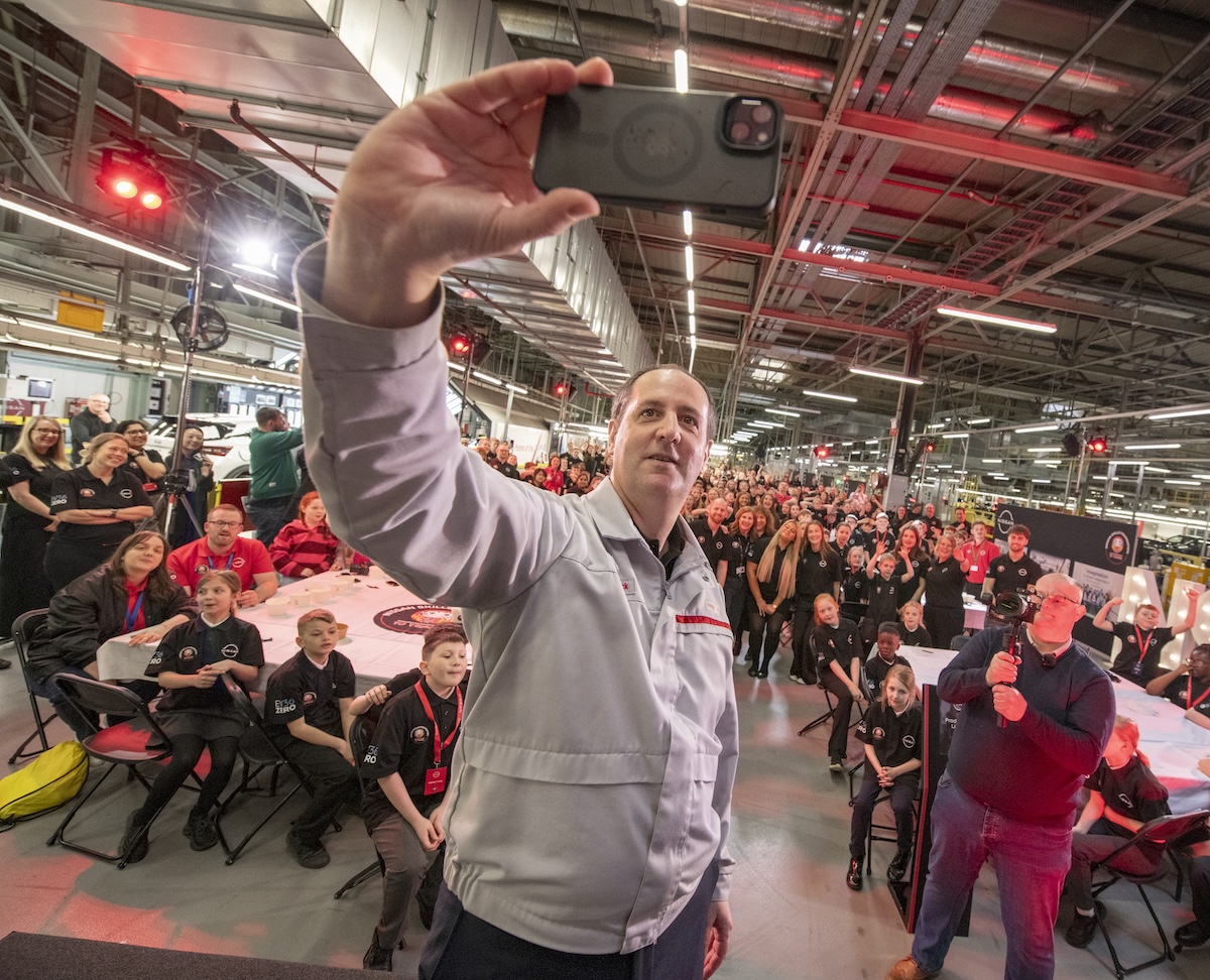 Nissan Skills Foundation compie 10 anni e raddoppia l’impegno nella formazione STEM