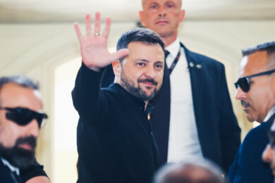 Ucraina: Zelensky denuncia il piano di Putin sull’amministrazione Onu e chiede modifiche sulle terre rare