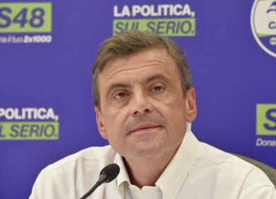 Ucraina, Calenda: “Il sostegno deriva dall’errore di aver sottovalutato nel 2014 l’aggressività di Putin”