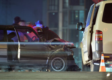 Garda, incidente sulla statale che collega la città al lago. Auto falcia cinque moto: c’è un ferito grave