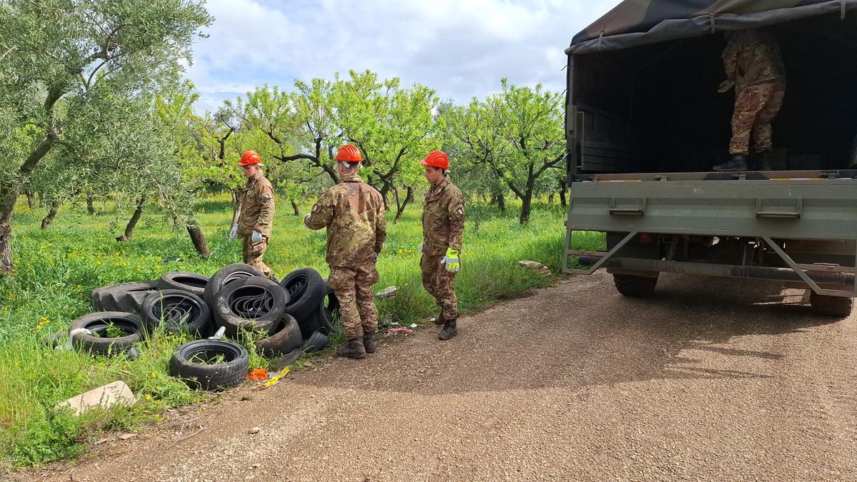 ‘Alta Mugia Clean-up’ l’Esercito contro l’abbandono dei rifiuti