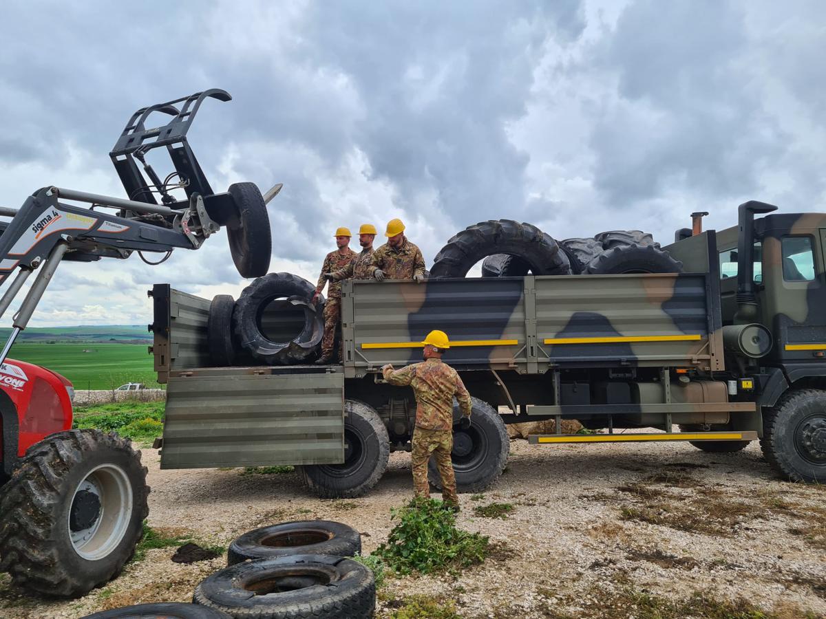 ‘Alta Mugia Clean-up’ l’Esercito contro l’abbandono dei rifiuti