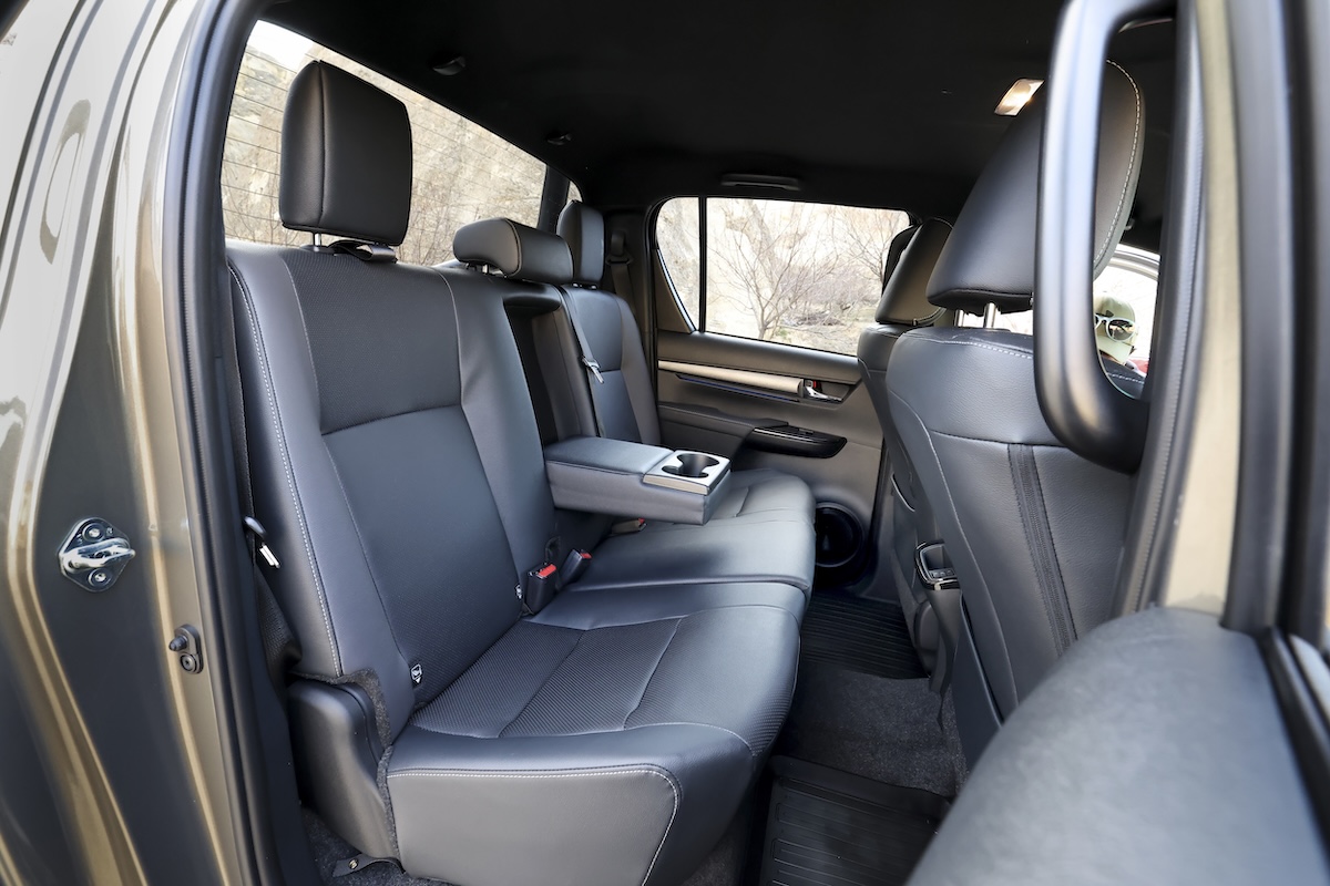 Toyota Hilux 2025: l’icona si rinnova con tecnologia ibrida 48V e una nuova anima sportiva GR SPORT II Toyota Hilux 2025: l’icona si rinnova con tecnologia ibrida 48V e una nuova anima sportiva GR SPORT II