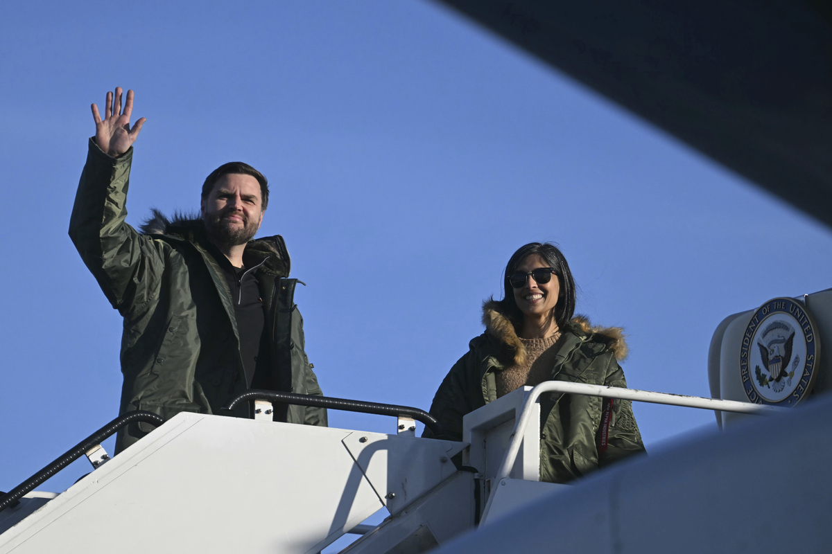 Vance a Roma entro la fine di aprile: il viaggio in Italia e l’incontro con Meloni per Pasqua. Rumor