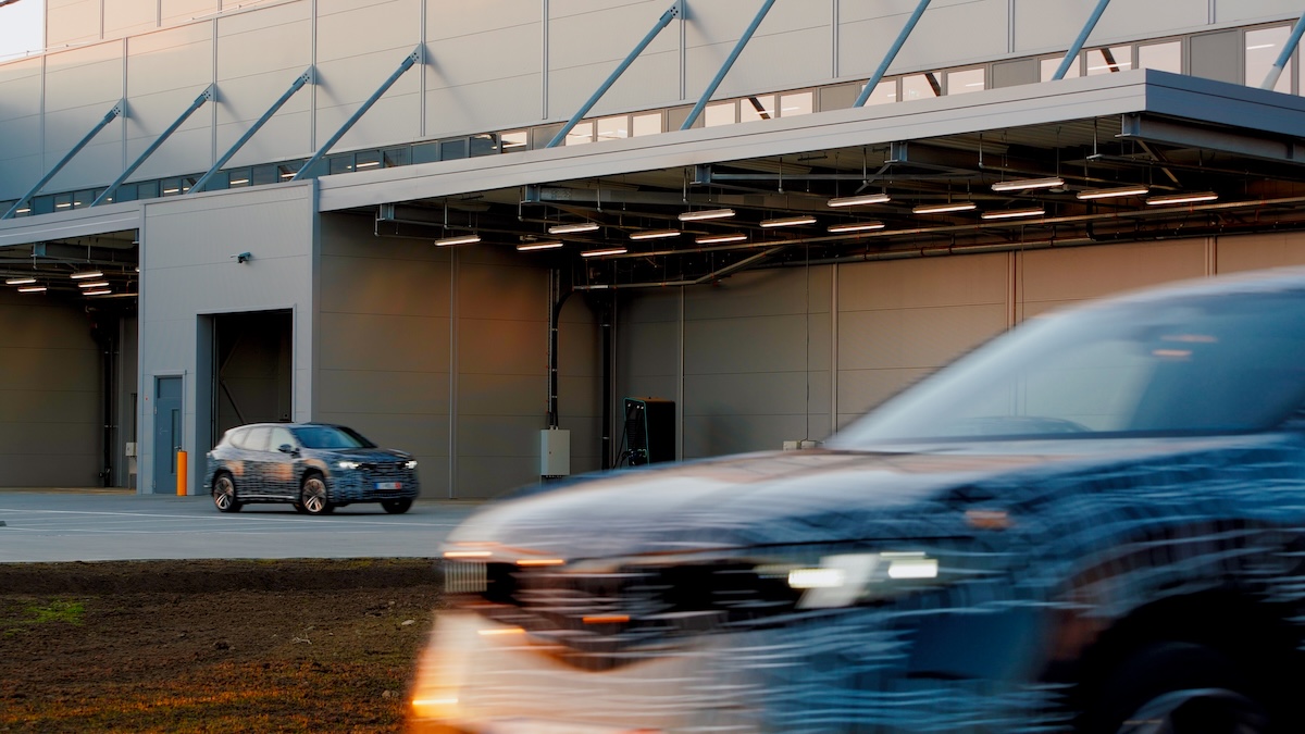 BMW accelera a Debrecen: pronto il nuovo stabilimento per la Neue Klasse e la BMW iX3 elettrica