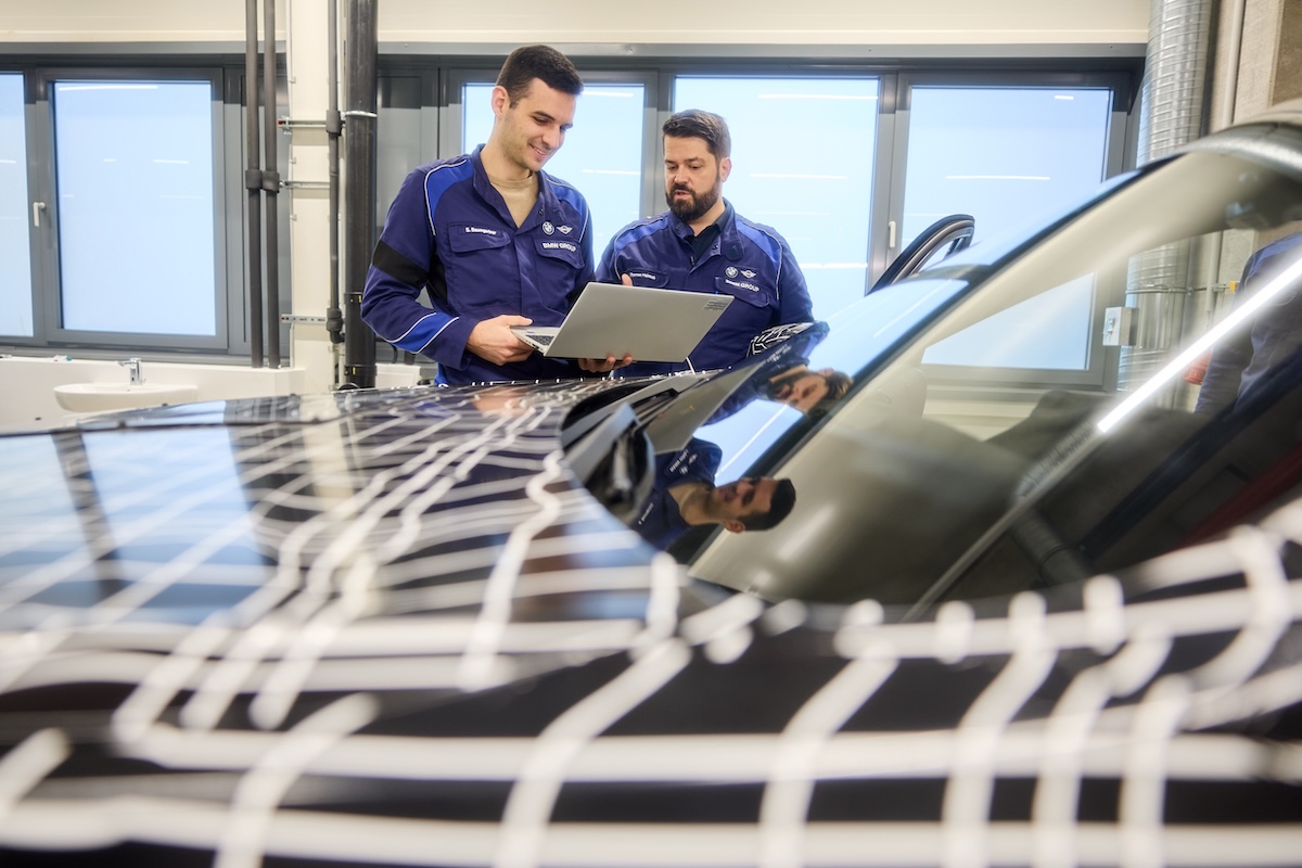 BMW accelera a Debrecen: pronto il nuovo stabilimento per la Neue Klasse e la BMW iX3 elettrica