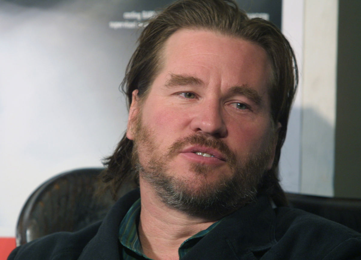 Morto l’attore Val Kilmer: da Top Gun a Batman Forever, fino a The Doors. Addio al “bello e dannato” Morto l’attore Val Kilmer: da Top Gun a Batman Forever, fino a The Doors. Addio al “bello e dannato”