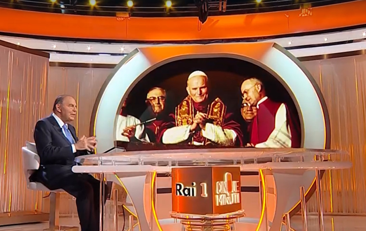Ascolti tv, De Martino-Vespa (con Papa Wojtyla), Rai1 vola. Casa a Prima Vista monstre. Del Debbio vede la luce ma Gruber… – I trend Auditel Ascolti tv, De Martino-Vespa (con Papa Wojtyla), Rai1 vola. Casa a Prima Vista monstre. Del Debbio vede la luce ma Gruber… – I trend Auditel