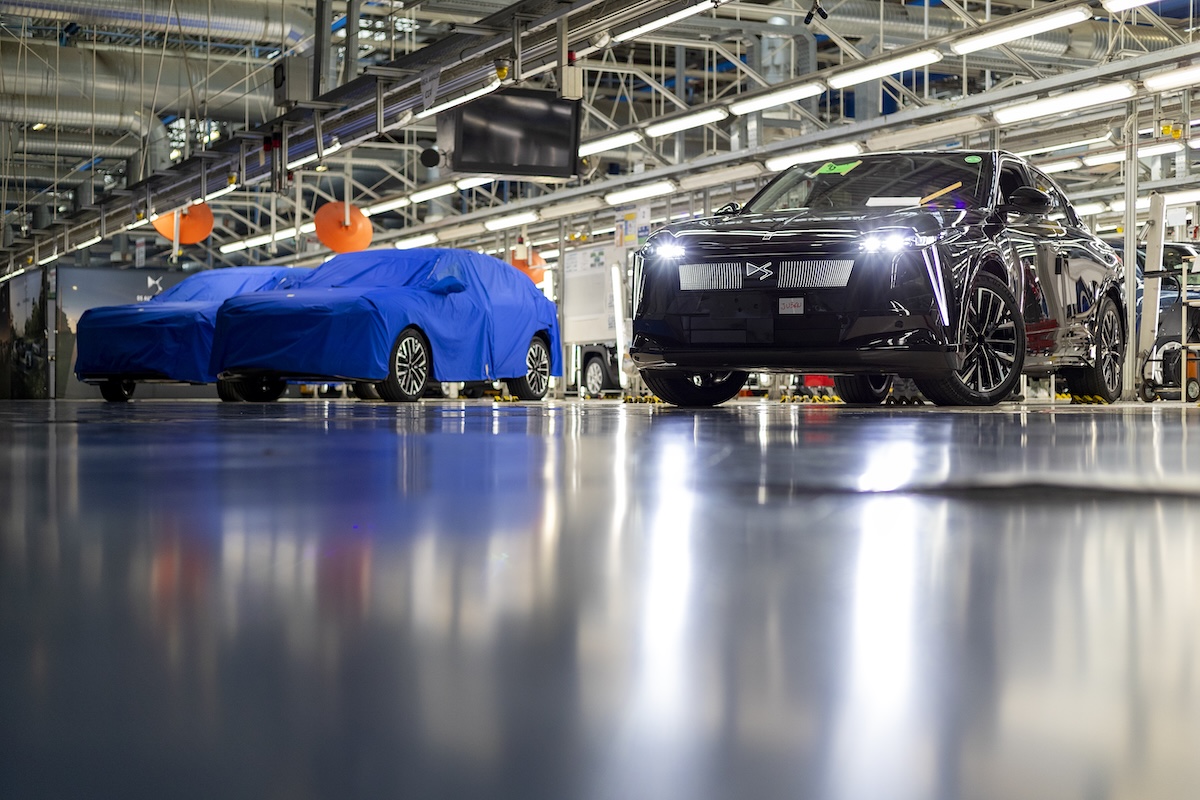 DS nuova N°8, l’eleganza francese per la mobilità del domani nasce in Italia a Melfi DS nuova N°8, l’eleganza francese per la mobilità del domani nasce in Italia a Melfi