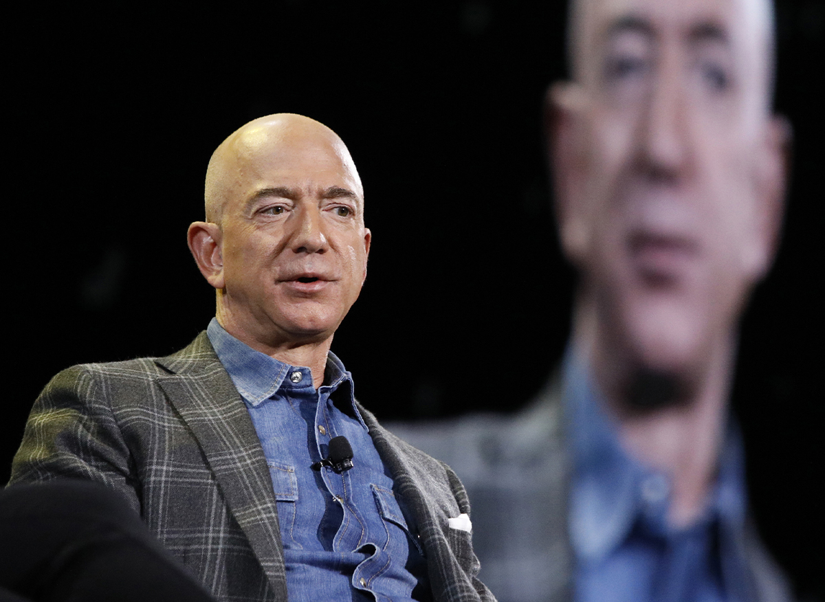 Amazon, Jeff Bezos non scherza: c’è l’offerta per acquistare TikTok. Ma la cifra resta segreta Amazon, Jeff Bezos non scherza: c’è l’offerta per acquistare TikTok. Ma la cifra resta segreta