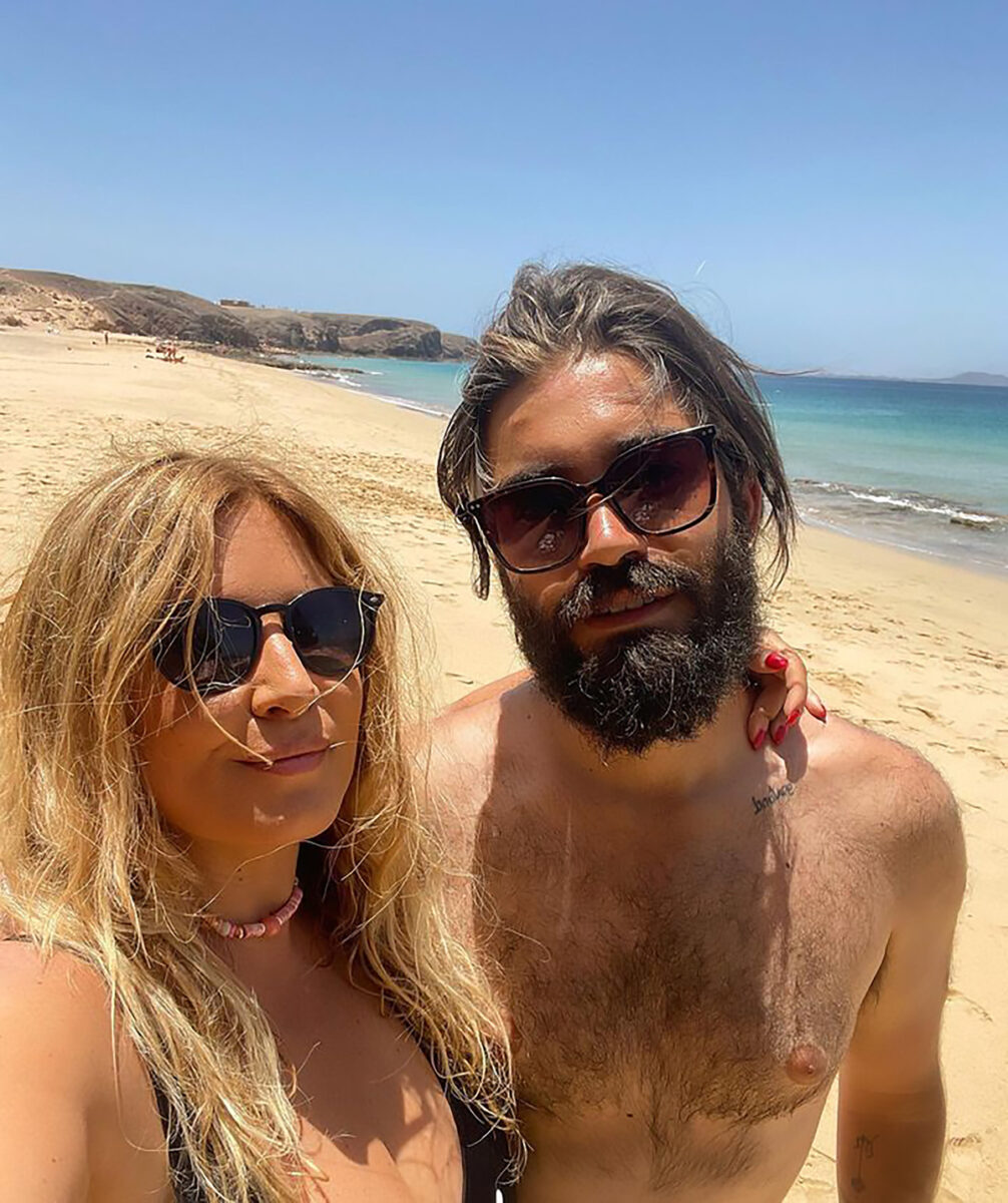 Selvaggia Lucarelli si sposa con Lorenzo Biagiarelli: l’annuncio della giornalista da Cattelan Selvaggia Lucarelli si sposa con Lorenzo Biagiarelli: l’annuncio della giornalista da Cattelan