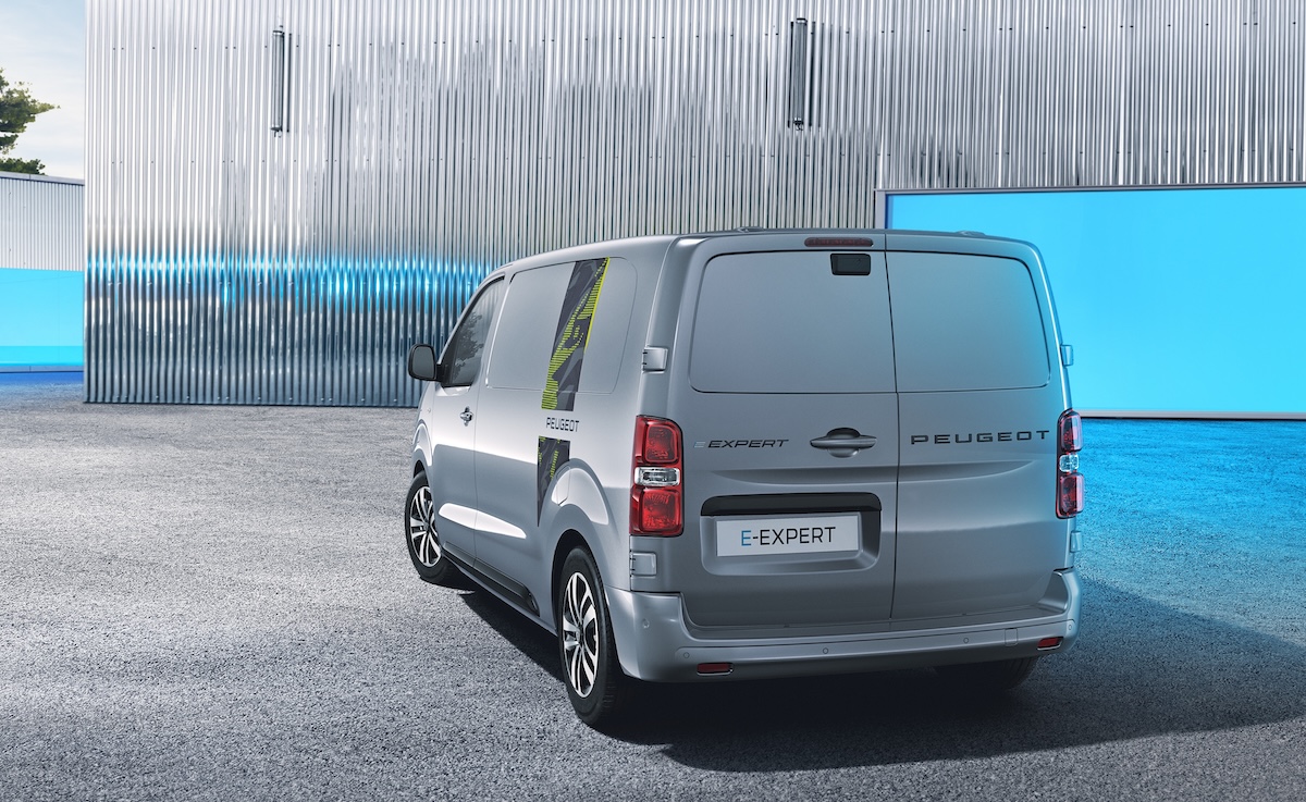 Nuovo PEUGEOT EXPERT Tech Edition: il furgone high-tech che unisce stile e funzionalità