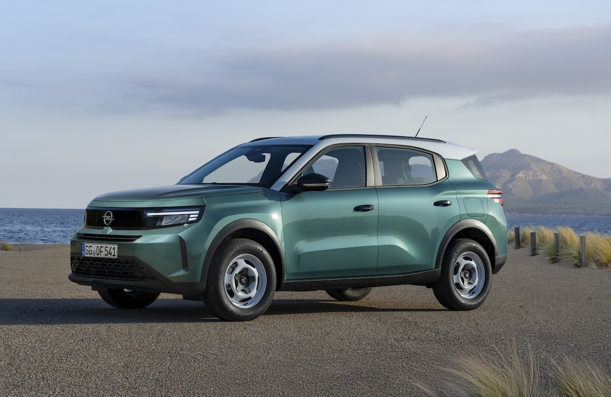 Nuovo Opel Frontera 2025: il SUV ibrido accessibile, comodo in città e brillante in autostrada Nuovo Opel Frontera 2025: il SUV ibrido accessibile, comodo in città e brillante in autostrada