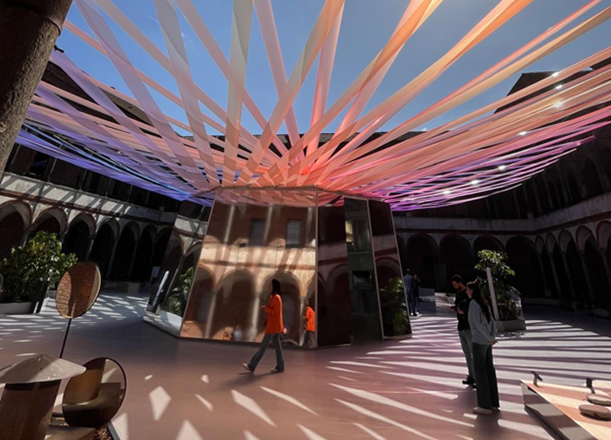 Amazon al FuoriSalone 2025 ricrea una piazza italiana: “Made in Italy al centro della nostra strategia”