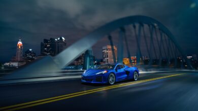 Corvette E-Ray debutta in Italia: la supercar elettrificata a trazione integrale