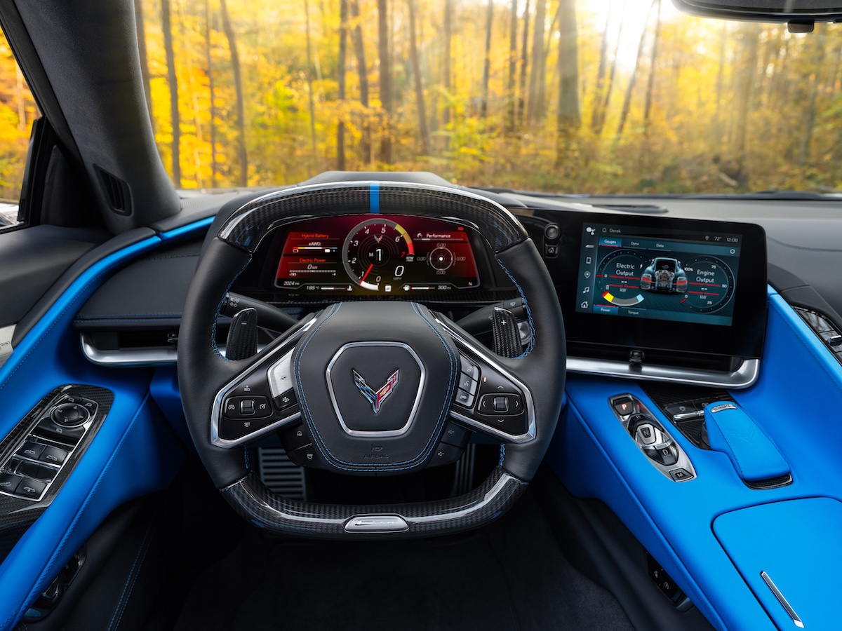 Corvette E-Ray debutta in Italia: la supercar elettrificata a trazione integrale