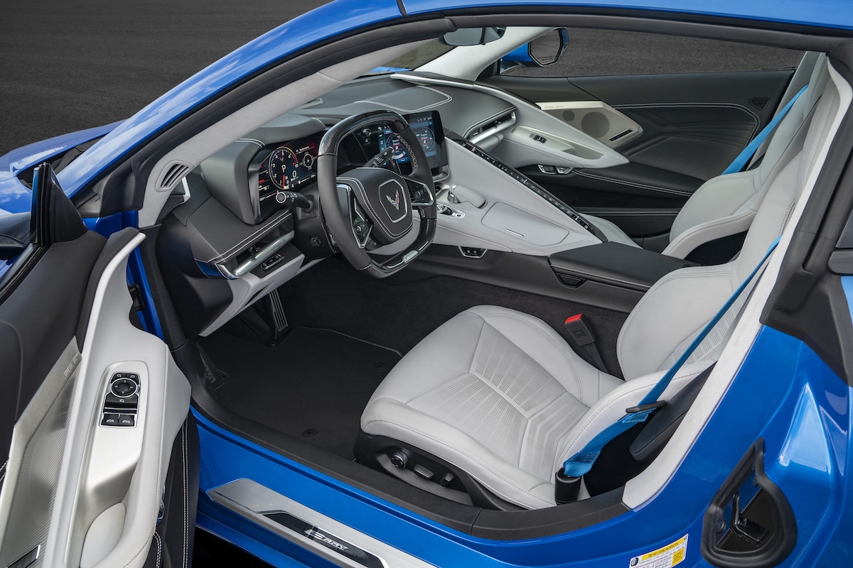 Corvette E-Ray debutta in Italia: la supercar elettrificata a trazione integrale
