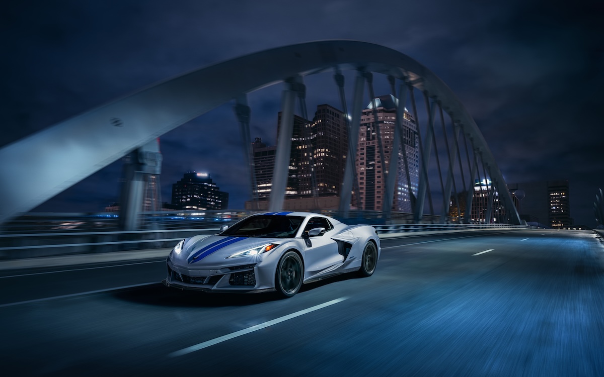 Corvette E-Ray debutta in Italia: la supercar elettrificata a trazione integrale