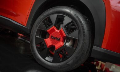 Fiat Grande Panda Kartell: design, innovazione e sostenibilità in scena al Salone del Mobile 2025