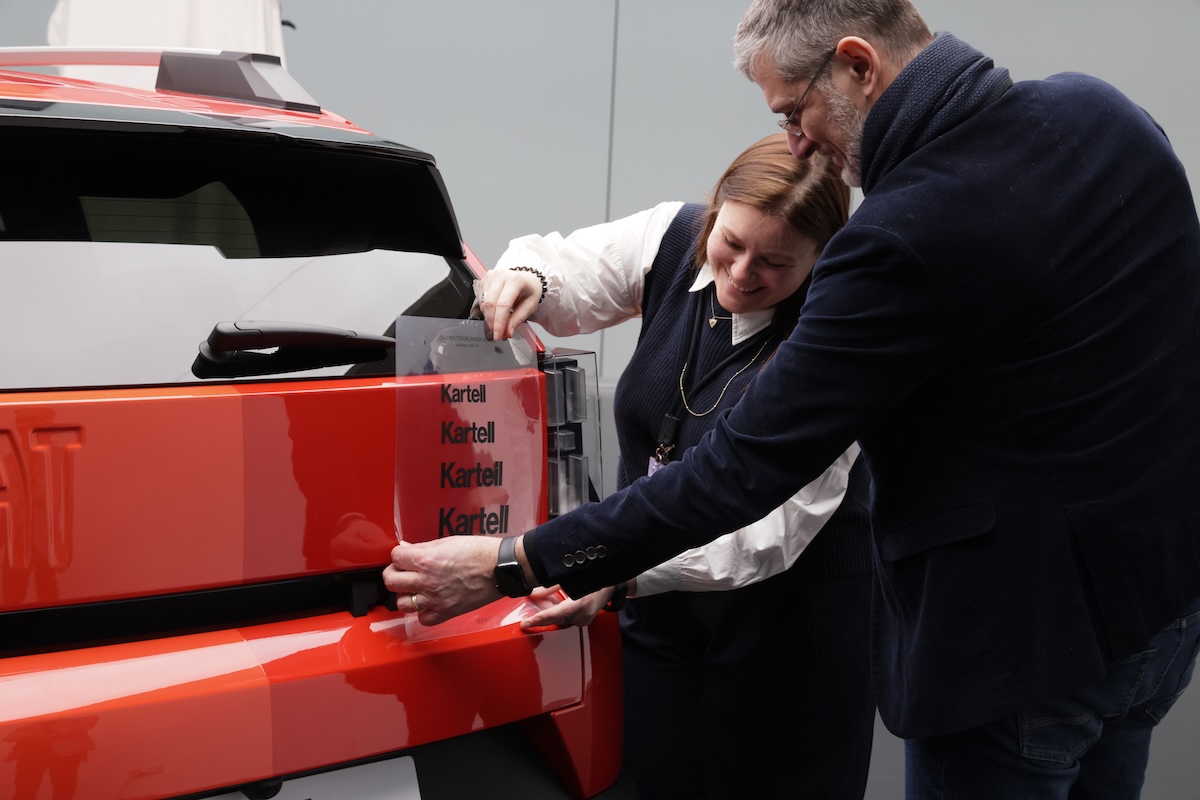 Fiat Grande Panda Kartell: design, innovazione e sostenibilità in scena al Salone del Mobile 2025 Fiat Grande Panda Kartell: design, innovazione e sostenibilità in scena al Salone del Mobile 2025