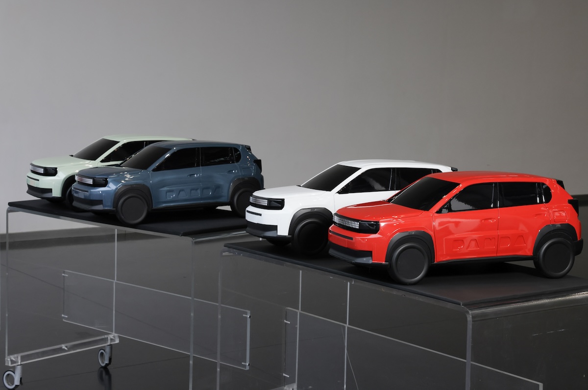 Fiat Grande Panda Kartell: design, innovazione e sostenibilità in scena al Salone del Mobile 2025 Fiat Grande Panda Kartell: design, innovazione e sostenibilità in scena al Salone del Mobile 2025