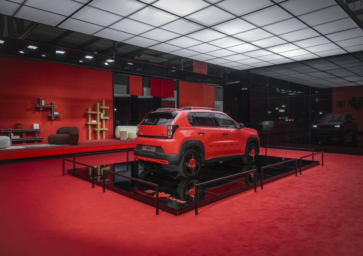 Fiat Grande Panda Kartell: design, innovazione e sostenibilità in scena al Salone del Mobile 2025 Fiat Grande Panda Kartell: design, innovazione e sostenibilità in scena al Salone del Mobile 2025