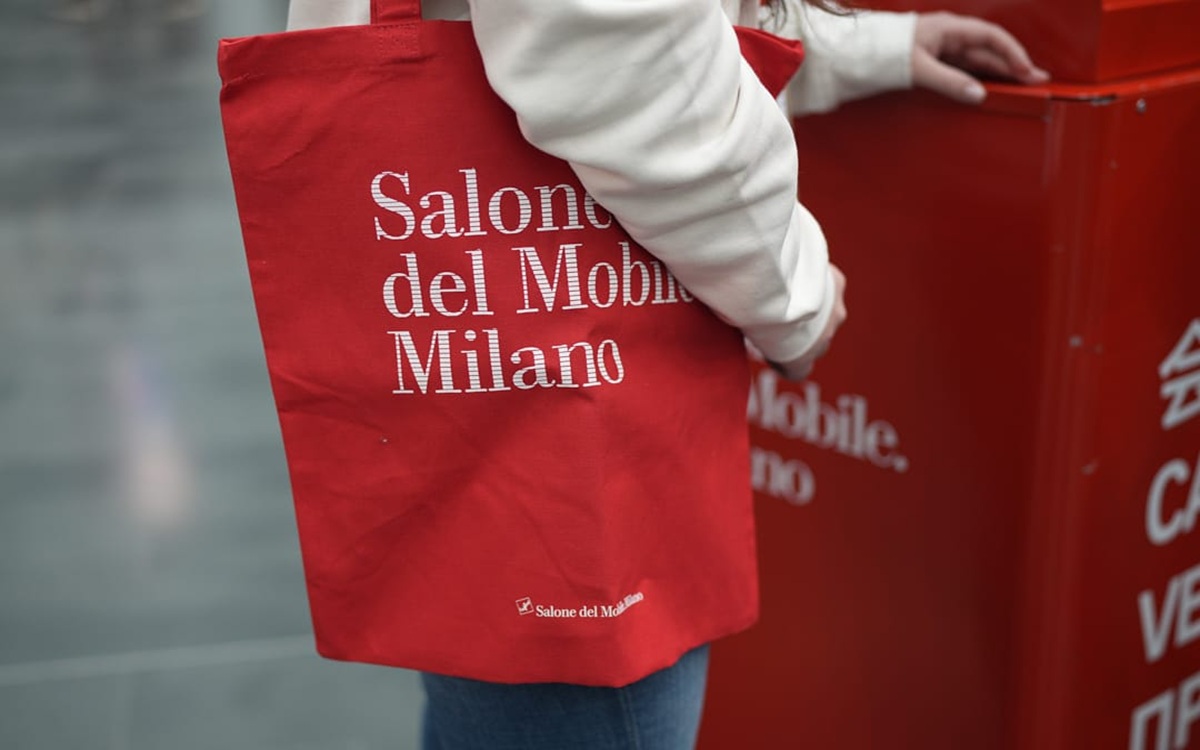 Salone del Mobile, il taglio del nastro in Fiera Milano: “Una grande onda che guarda avanti”